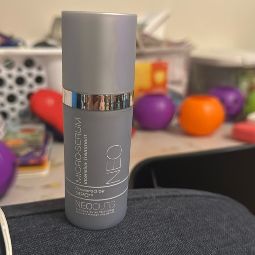 Neocutis MICRO SERUM